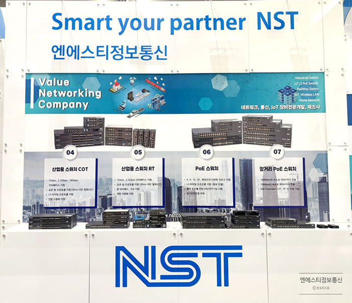 전시회3 .jpg